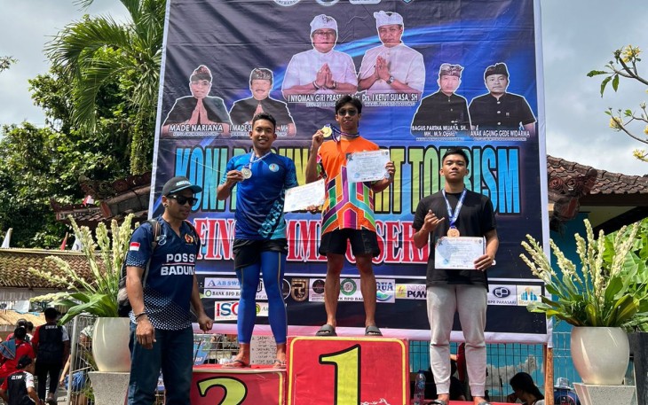 TNI Sabet Mendali Emas dan Perak pada Kejuaraan Finswimming Asia Tenggara 2024 di Bali  