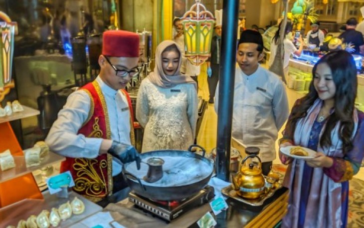 Menu Spesial Ala Timur Tengah Hotel Ciputra World Surabaya
