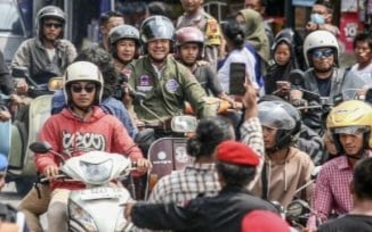 Ratusan Scooteris Pekalongan dan Pemalang berkumpul di GSP Kafe Kajen, Kabupaten Pekalongan, Selasa (16/1/2024)
