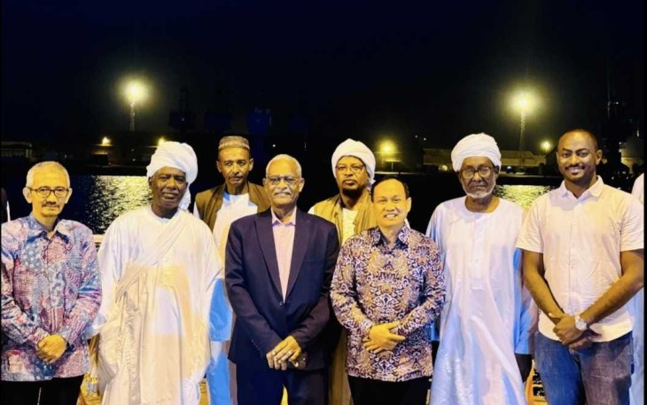 Foto bersama usai pertemuan