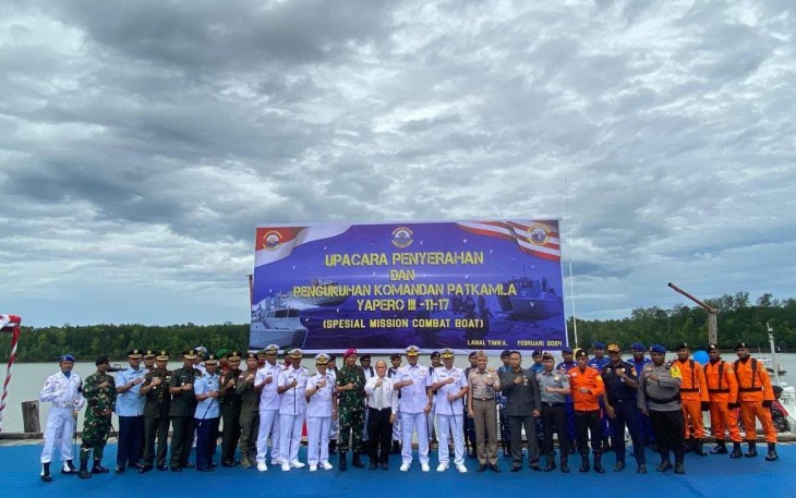 Foto Bersama usai acara di Porsite Cargodok Lanal Timika, Distrik Mimika Timur Kab Mimika Provinsi Papua Tengah, Rabu (7/2/2024).
