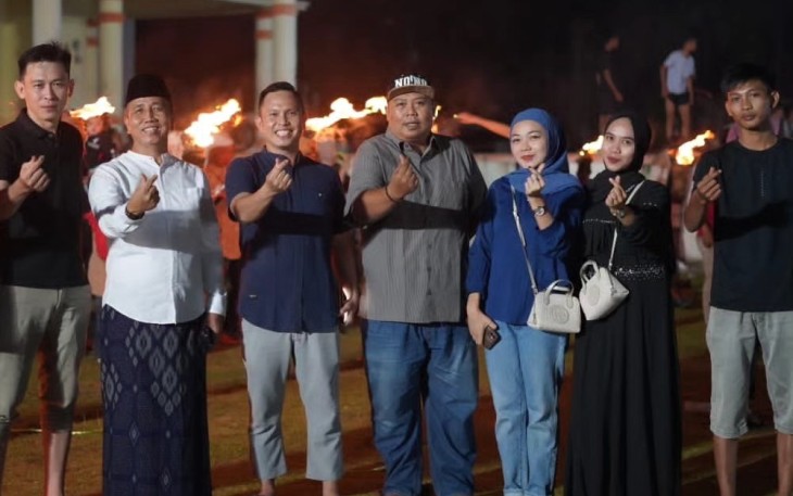 Waka I dan Sekretariat DPRD Turut Meriahkan Malam Nujuh Likur