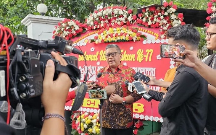 Sekjen DPP PDIP Hasto Kristiyanto saat ditemui di lokasi.