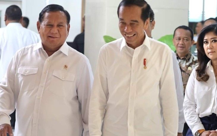 Presiden Joko Widodo bersama Prabowo Subianto 