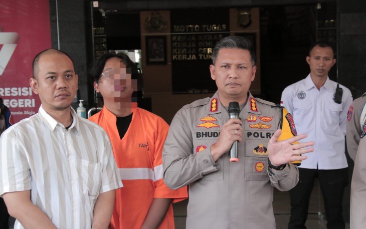 Kapolresta Malang Kota Kombes Pol Budi Hermanto saat memberikan keterangan pers 