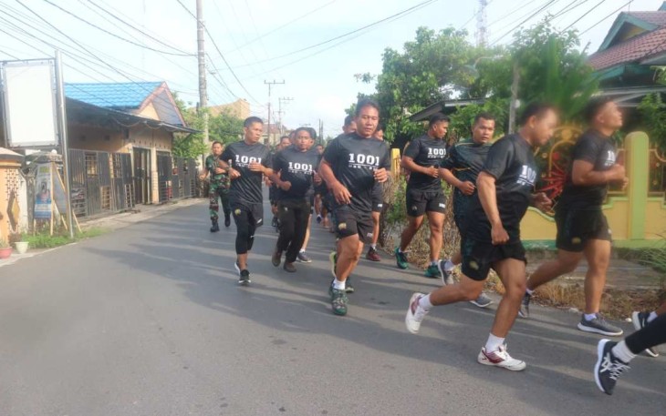 Lari aerobik prajurit Kodim 1001/HSU-BLG, Kamis (22/2)