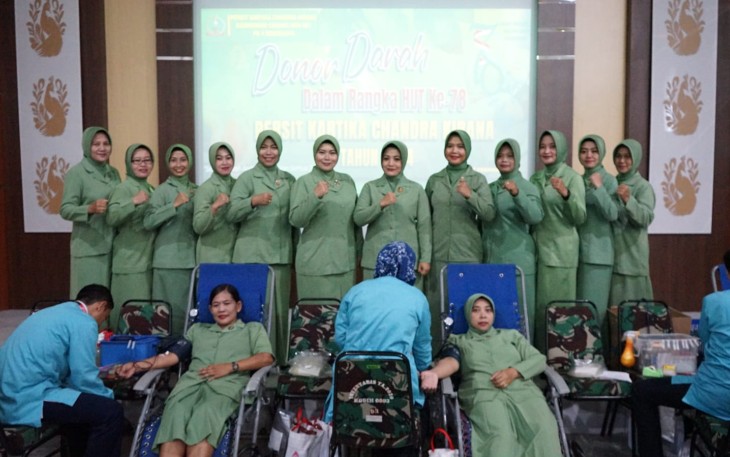Donor darah Persit Koorcabrem 081, Selasa (27/2)
