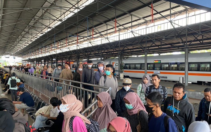 Puluhan Ribu Pemudik Tiba di Wilayah Daop 4 Semarang 