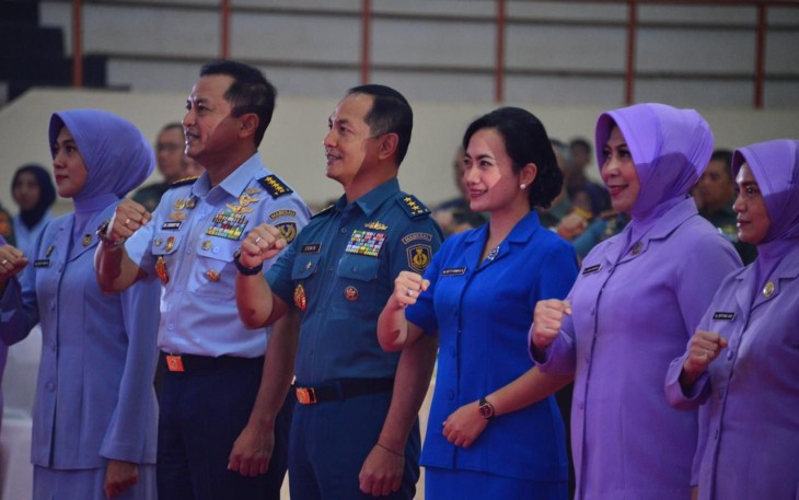 Wakasal Laksamana Madya TNI Erwin S Aldedharma (ke-3 dari kiri)
