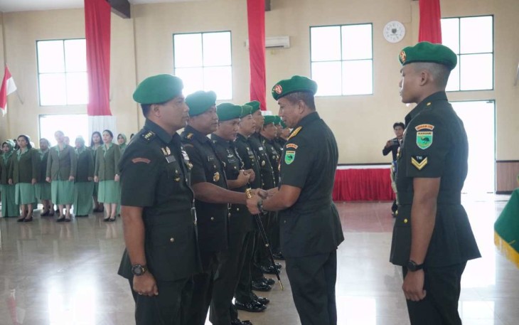 Pangdam Kasuari Mayjen TNI Haryanto saat sertijab perwira jajarannya 