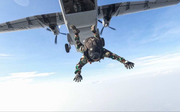 Combat Free Fall Taifib Marinir TNI AL 