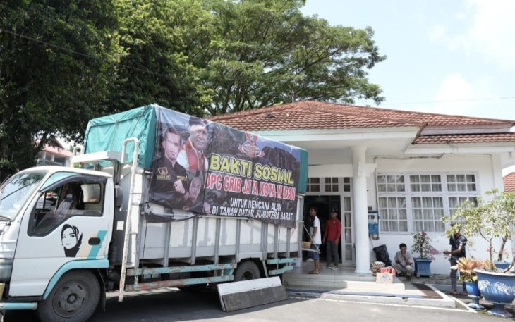 Bantuan sosial sembako untuk warga Sumbar terdampak bencana 