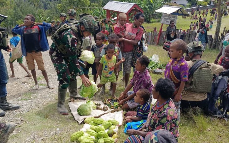 Borong dagangan mama Papua 