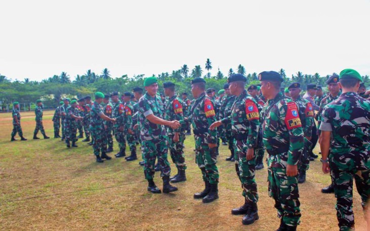 Satgas Pamtas RI-Malaysia Yonkav 12/BC