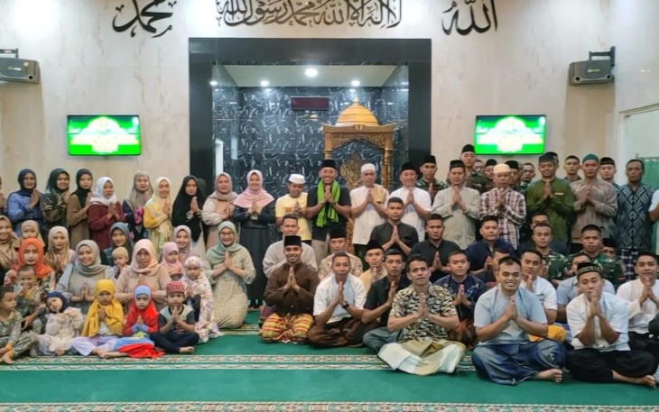 Doa bersama prajurit Menarmed 2 Kostrad 