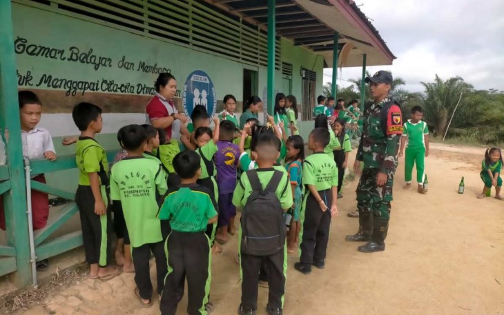 Pembinaan wawasan kebangsaan di perbatasan 