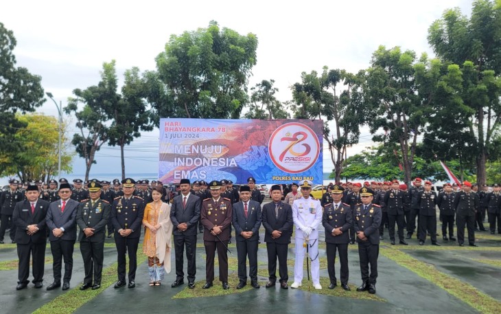 Imigrasi Baubau Hadiri Upacara Peringatan HUT Bhayangkara ke-78
