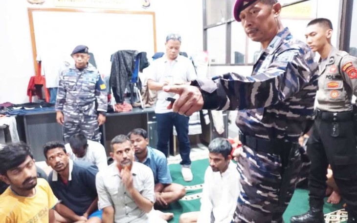 Imigran gelap saat diamankan di Kabupaten Sukabumi 