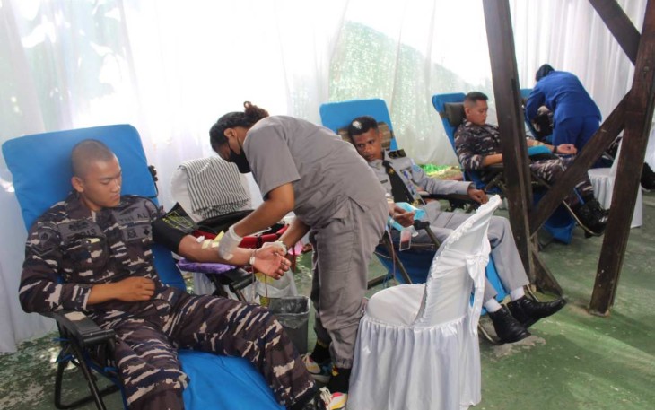 Donor darah prajurit Koarmada III Sorong