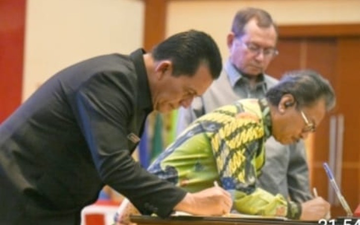 Gubernur Kepri dan Pimpinan DPRD Tandatangani Nota Kesepakatan KUPA PPAS Perubahan APBD 2024