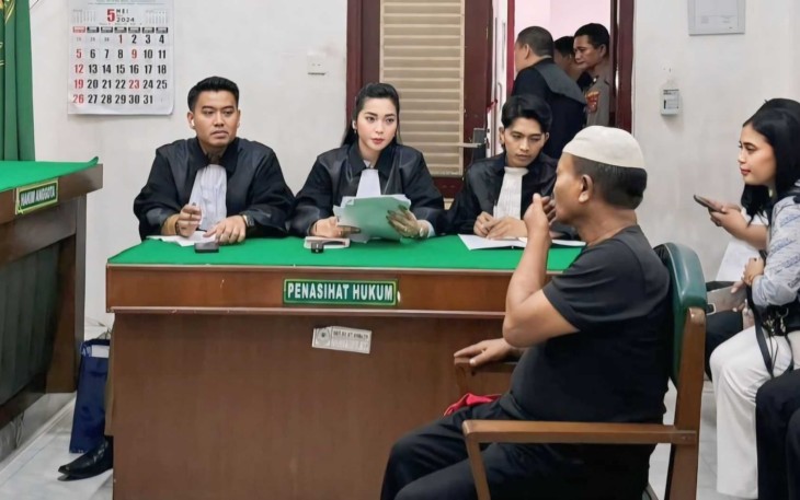Tumirin dalam persidangan kasus pemalsuan surat tanah