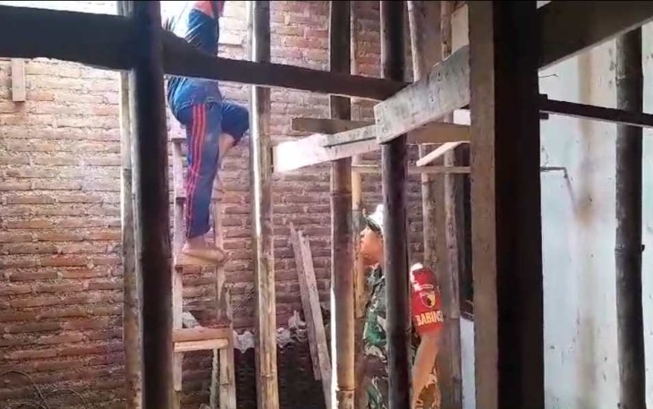 Bantu rehab rumah warga binaan 