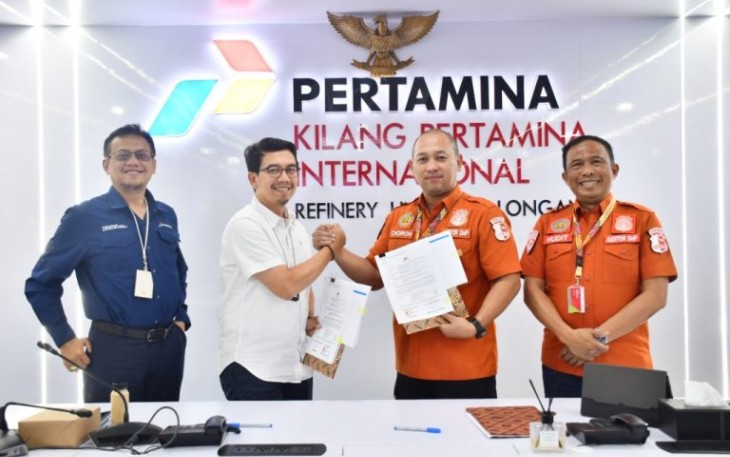 closing meeting kegiatan supervisi yang berlangsung di Ruang Strategic Command Center RU VI, yang dihadiri General Manager PT KPI Unit VI Balongan Sugeng Firmanto bersama Tim Manajemen RU VI.