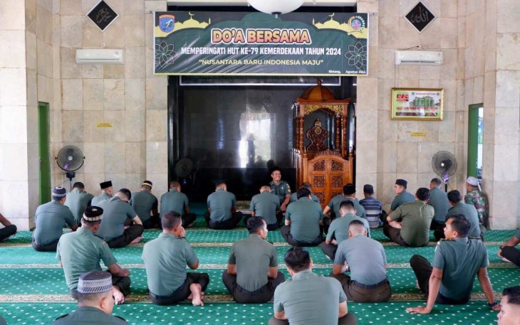 Doa bersama prajurit Korem 121/Abw, Kamis (15/8)
