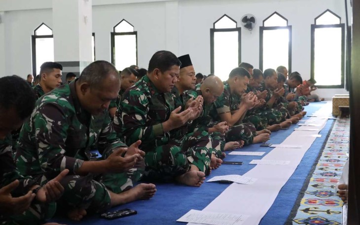 Doa Bersama prajurit Koarmada III Sorong, Jum'at (16/8)