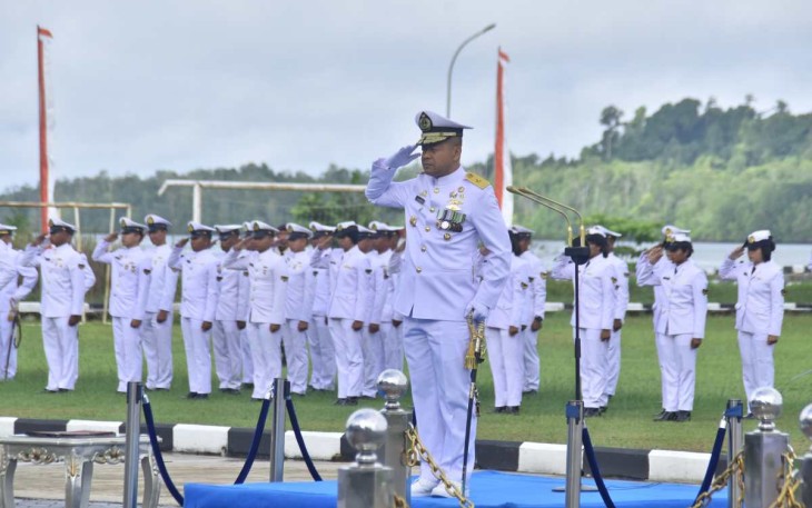 Kepala Staf Koarmada III Laksamana Pertama Singgih Sugiarto