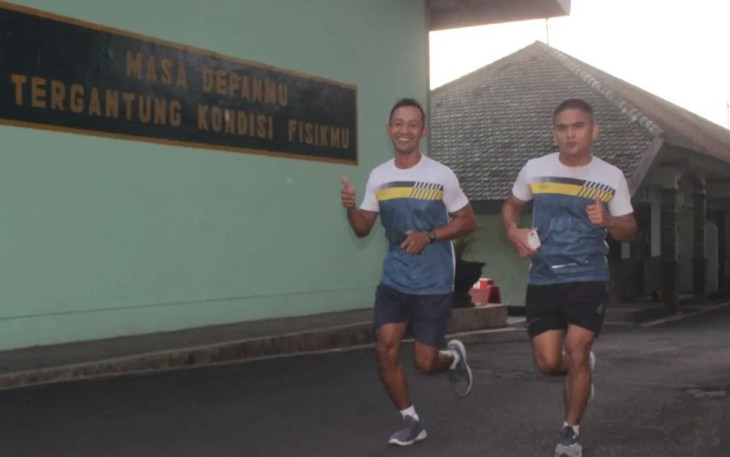 Prajurit Menarmed 2 Kostrad lari pagi 3K