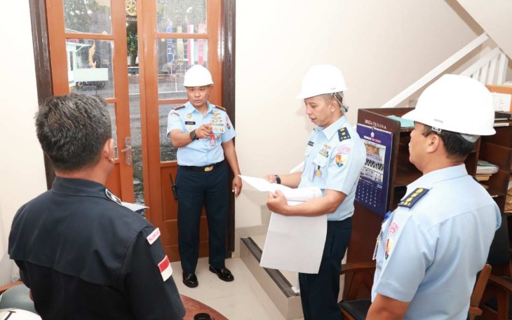 Wasev bidang logistik Lanud Husein Sastranegara Bandung 
