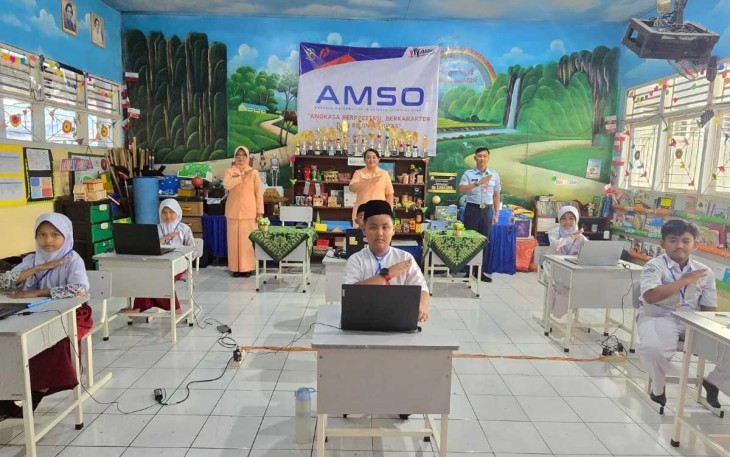 Siswa sekolah Angkasa Lanud Sultan Hasanuddin 