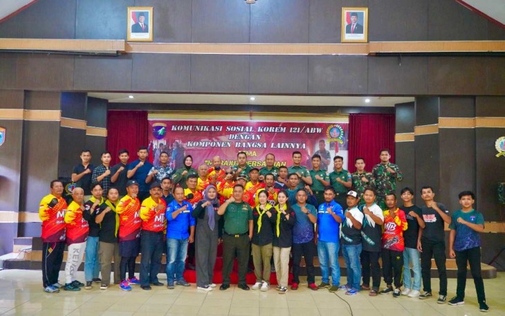 Komsos Komponen Bangsa Korem 121/Abw