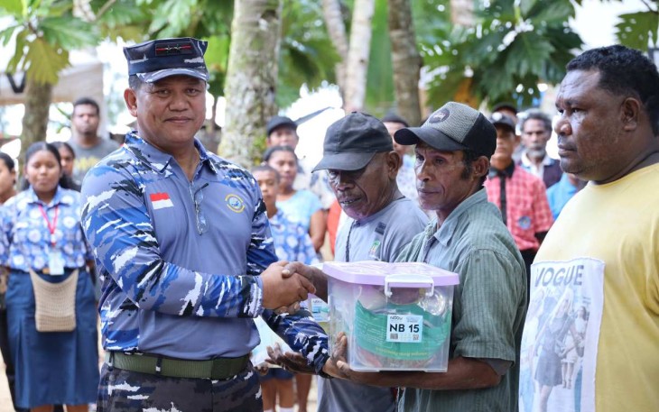 Pangkoarmada III Laksda TNI Hersan 