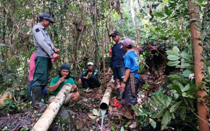 Perbaikan jaringan pipa air bersih di perbatasan 