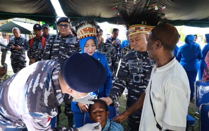 Bakti kesehatan Koarmada III 