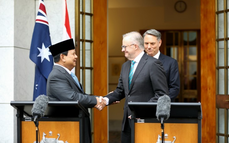 Menhan Prabowo mengadakan pertemuan dengan Menhan dan Perdana Menteri Australia