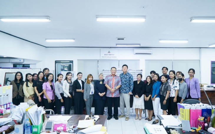 Bamsoet dalam kunjungan hari ke-12 Dapil-7 Jawa Tengah ke PT SungChang Indonesia, Senin (29/1/24).