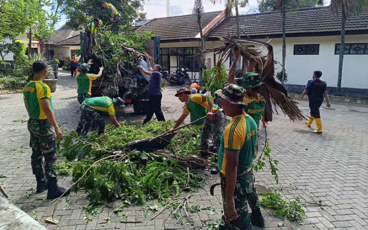Yonarmed 1 Kostrad Gelar Karya Bakti