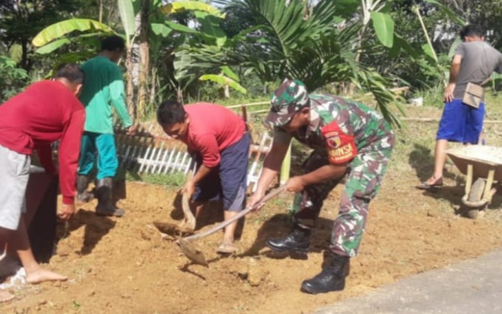 Babinsa Koramil Nawangan Berupaya Tingkatkan Kualitas Hidup Sehat.
