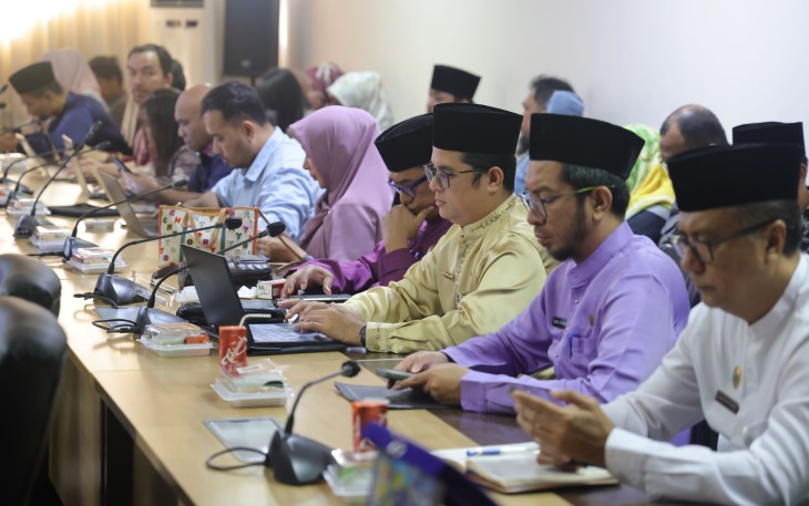 Sosialisasi dan Rekomendasi tentang Penggunaan BBM bersama BPH Migas di Rupatama lantai 4 Kantor Gubernur Kepri, Dompak, Jumat (2/2).