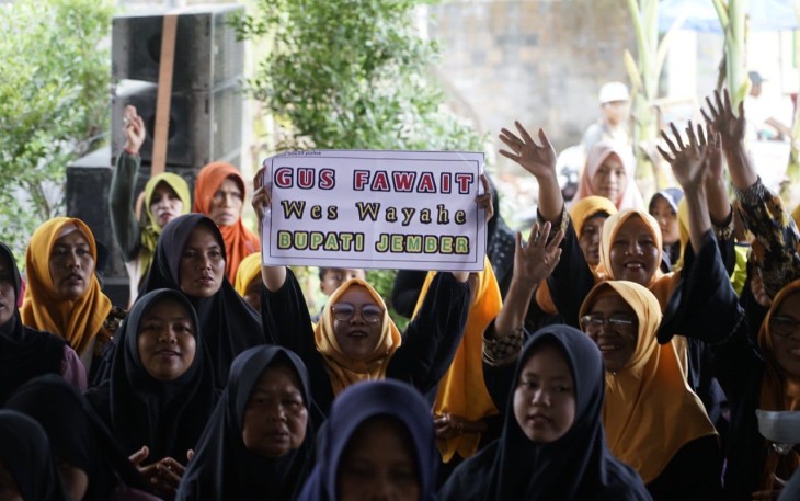 Relawan Komando Cinta