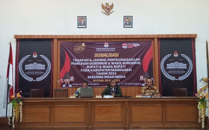 Kegiatan Sosialisasi Tahapan dan Jadwal Penyelenggaraan Pemilihan Gubernur dan Wakil Gubernur, Bupati dan Wakil Bupati Pada Kabupaten Manggarai Tahun 2024 Bersama Insan Media di Aula KPU Kabupaten Manggarai