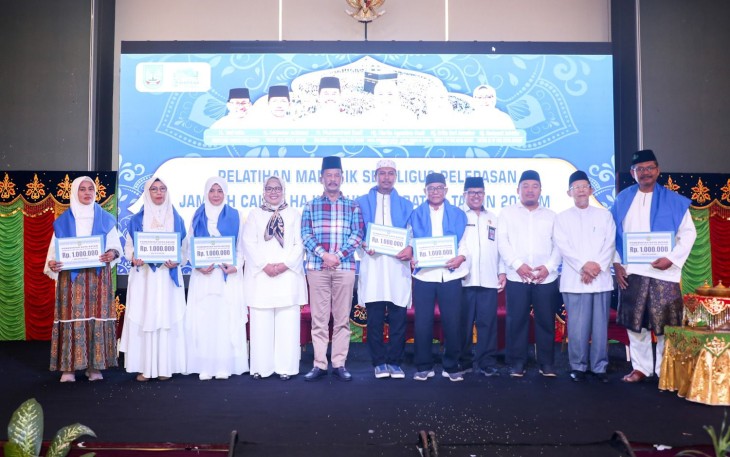 BP Batam Lepas 731 Jemaah Calon Haji Batam