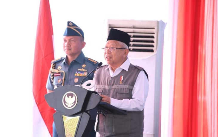 Wapres RI Prof. Dr. (HC) K.H. Ma'ruf Amin saat hadiri Bakti Sosial dan Bakti Kesehatan TNI AL Pada Tanara Clean Up di Banten