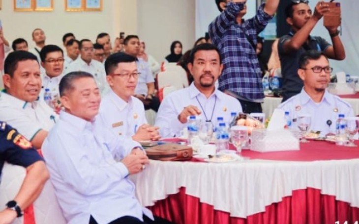 Berkolaborasi dengan Dinas Kebudayaan dan Pariwisata Provinsi Kepri dan Kota Tanjungpinang menggelar kegiatan Tanjungpinang Tourism Forum. Kegiatan dibuka oleh Penjabat (Pj.) Wali Kota Tanjungpinang, Hasan S.Sos, di aula Sultan Sulaiman Badrul Alamsyah, Kantor Wali Kota, Rabu (31/01)