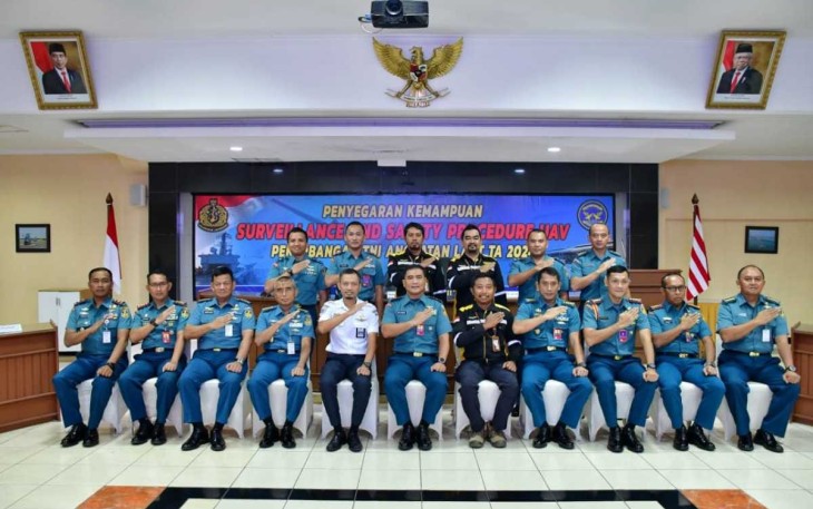 Foto Bersama usai acara
