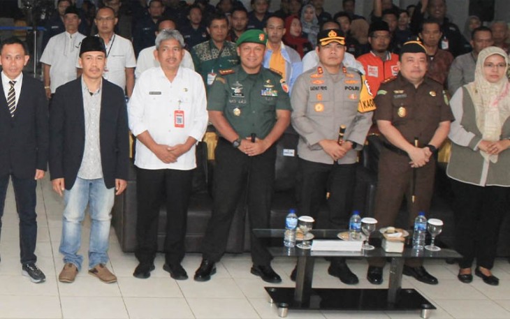 Dandim 0806/Trenggalek dan Forkopimda dalam Rapat Pleno Rekapitulasi Pemilu 2024
