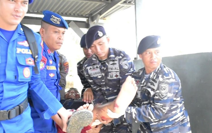 TNI AL Latihan Penanggulangan Bencana Alam